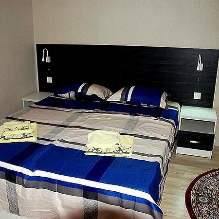 Sakho Hotel-Hostel Душанбе Екстер'єр фото